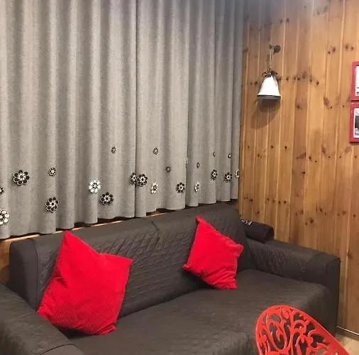 Casinha Dos Relogios * Penhas da Saúde